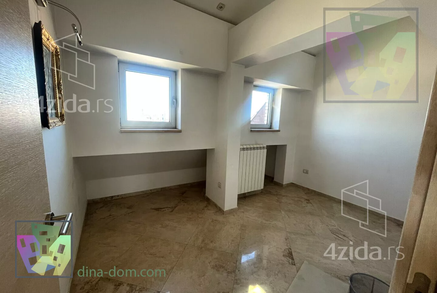 Troiposoban stan | 4zida