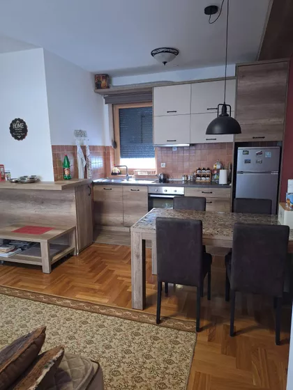 Jelena Anžujska | 4zida.rs