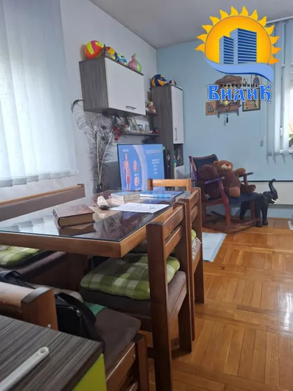 Prvoboraca | 4zida.rs