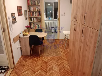 Železnička stanica | 4zida.rs