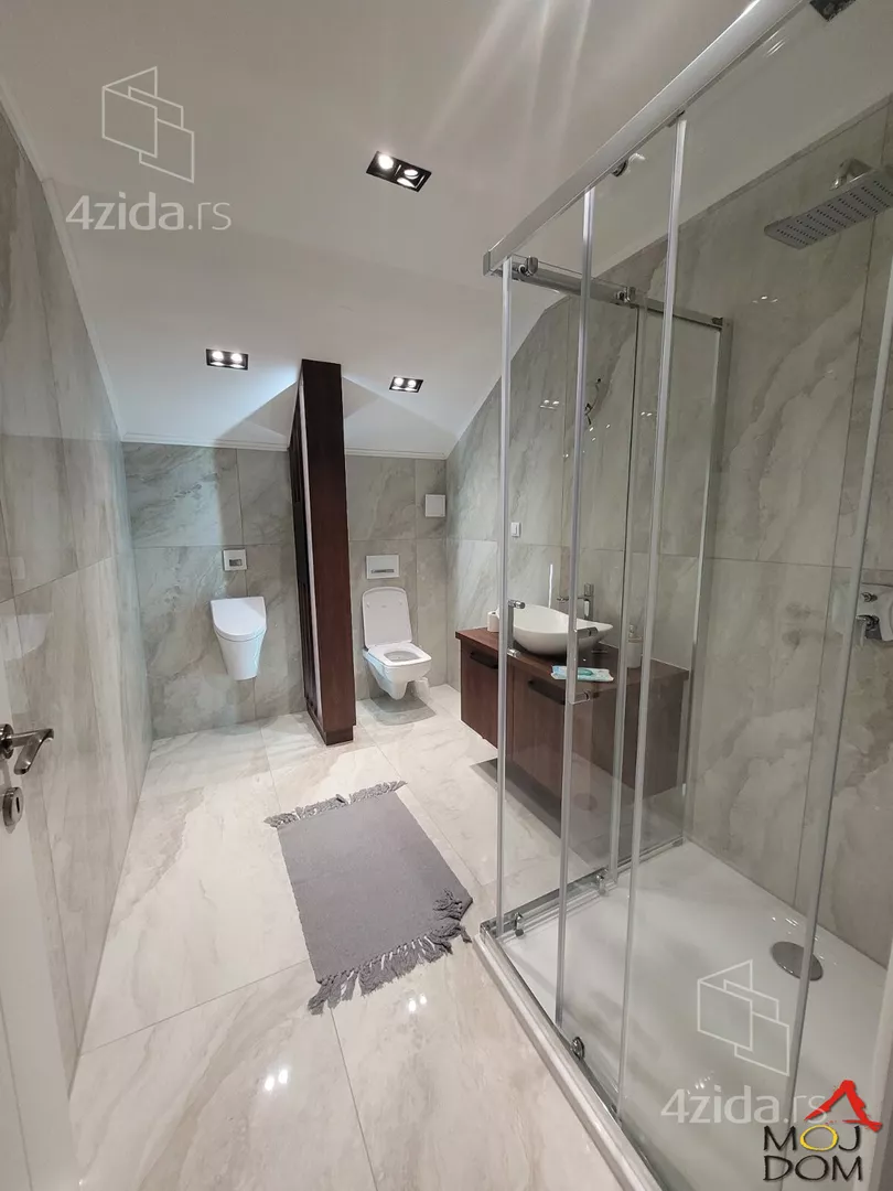Kuća | 4zida