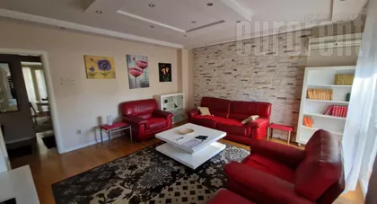 TAŠMAJDAN | 4zida.rs