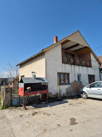 Stari Put Za Kraljevo | 4zida.rs