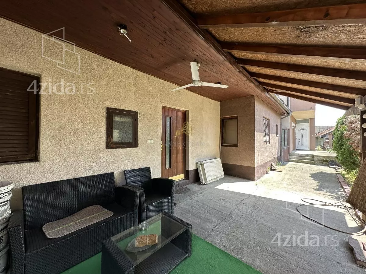 Kuća | 4zida