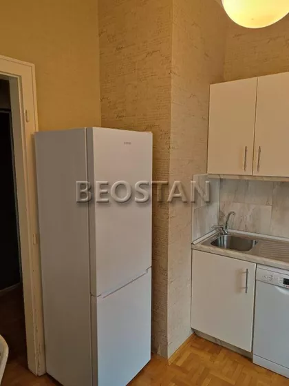 Knez Mihailova | 4zida.rs