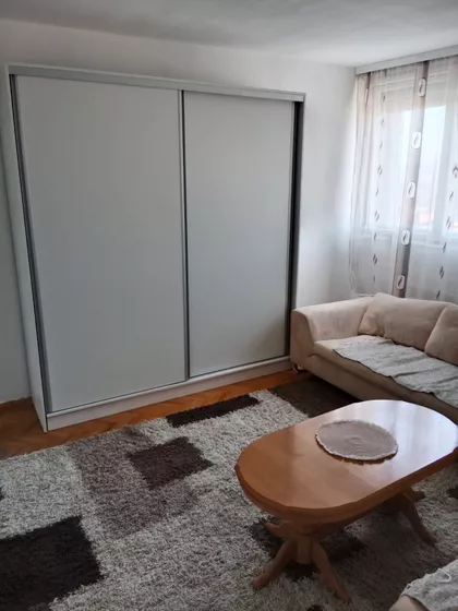 Sinđelićev Trg | 4zida.rs