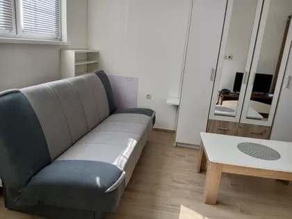 Orlovića Pavla | 4zida.rs