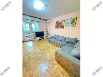 Prvomajska | 4zida.rs