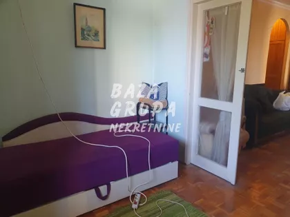 Mića Radakovića | 4zida.rs