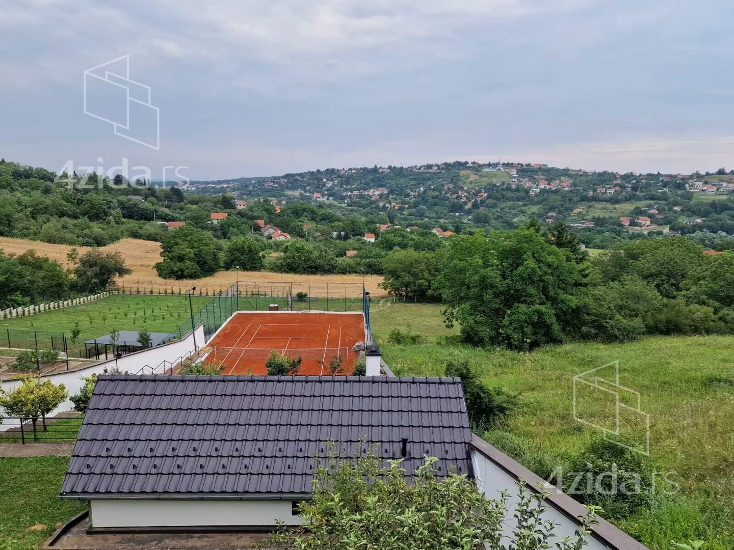 3-etažna kuća | 4zida