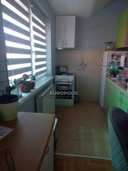 Učiteljsko Naselje | 4zida.rs