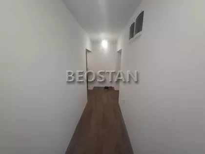 Zeleznicka | 4zida.rs