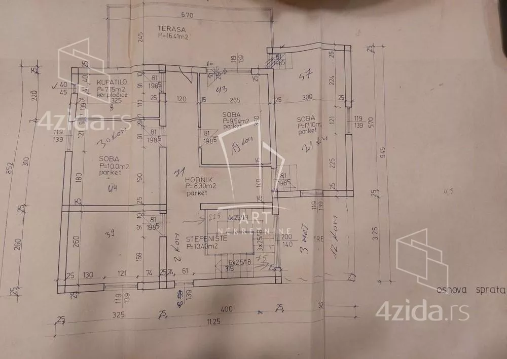 3-etažna kuća | 4zida