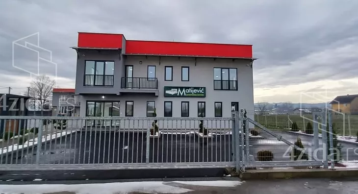 Poslovni prostor | 4zida