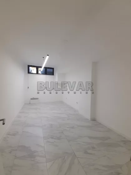 Sestre Baković | 4zida.rs