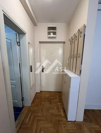 Cankareva | 4zida.rs