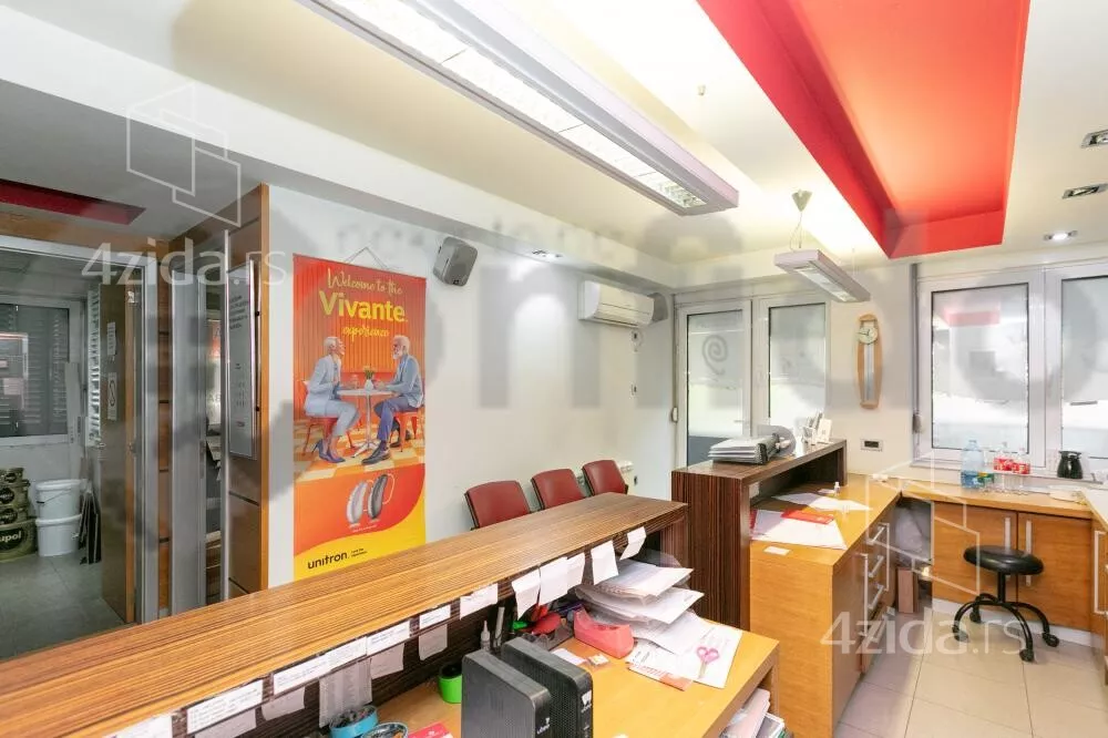 Poslovni prostor | 4zida