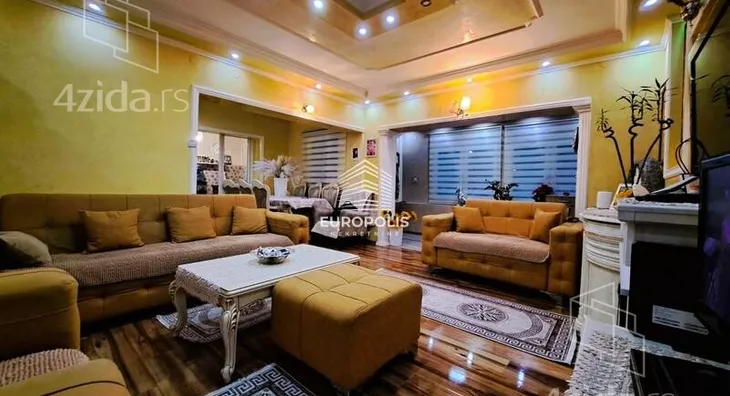 3-etažna kuća | 4zida