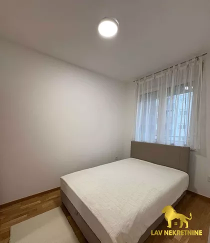 RUMENAČKI PUT | 4zida.rs