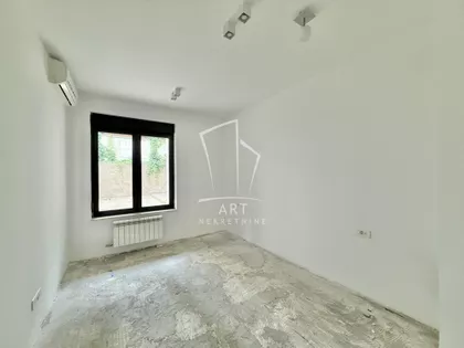 Bože Jankovića | 4zida.rs