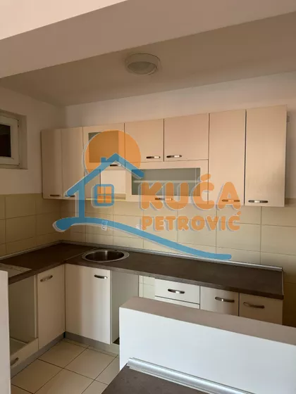 Hajduk Veljkova | 4zida.rs