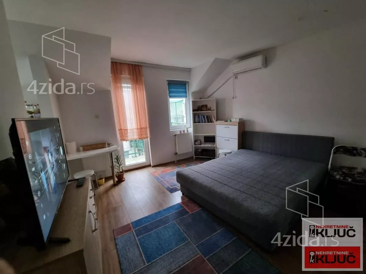 Garsonjera | 4zida