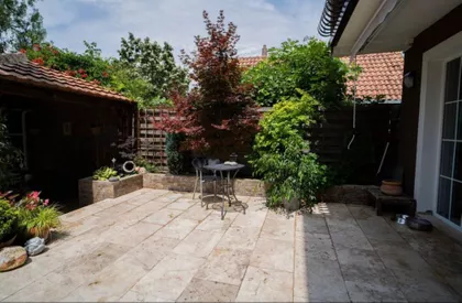 Put za Crvenku | 4zida.rs