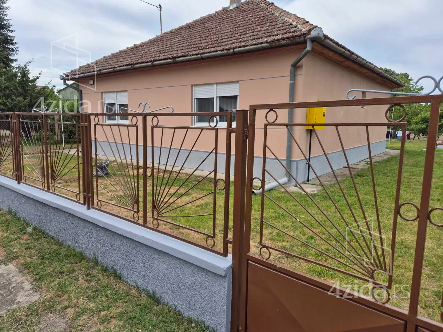 Kuća | 4zida