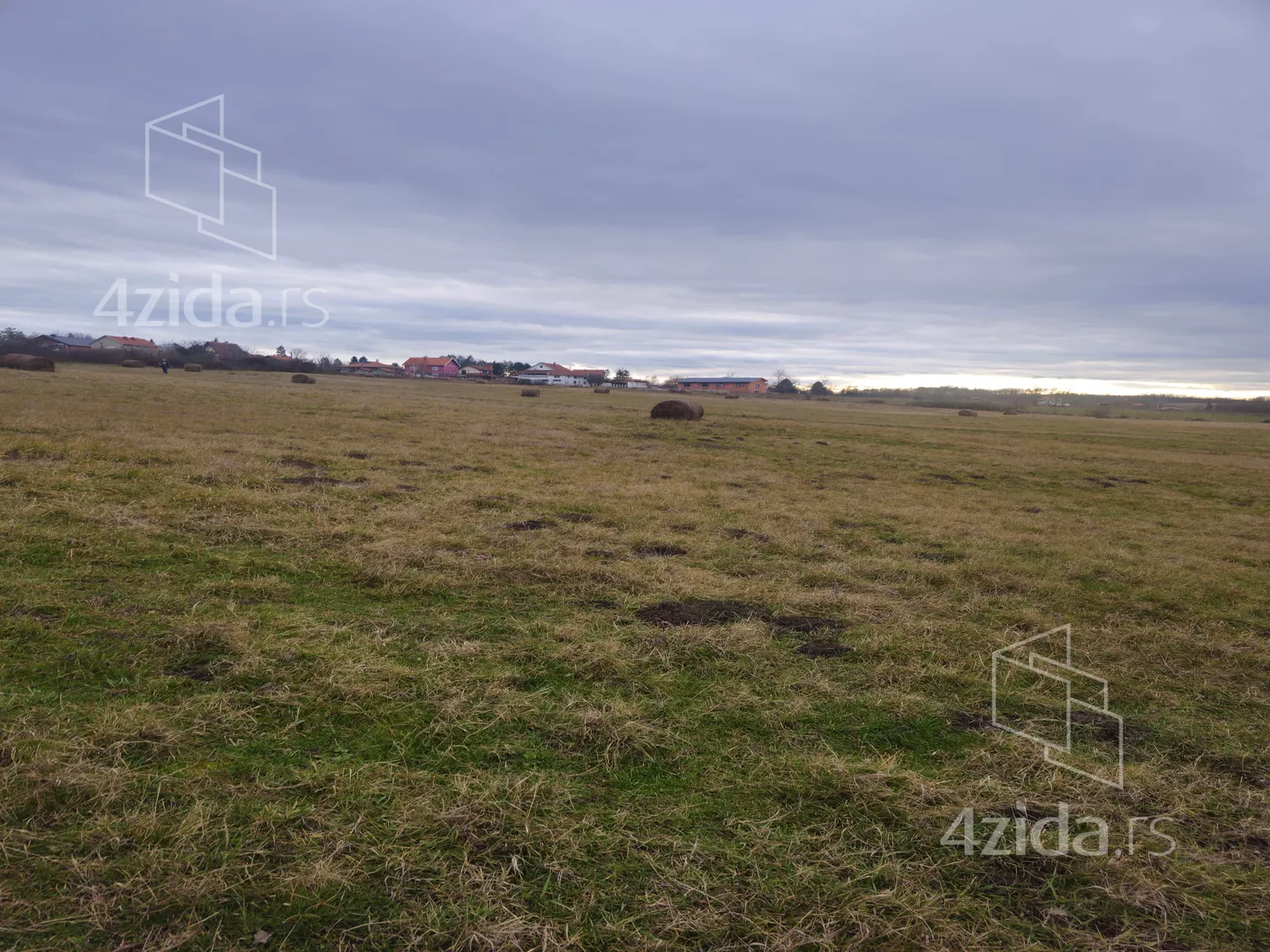 Građevinsko zemljište | 4zida