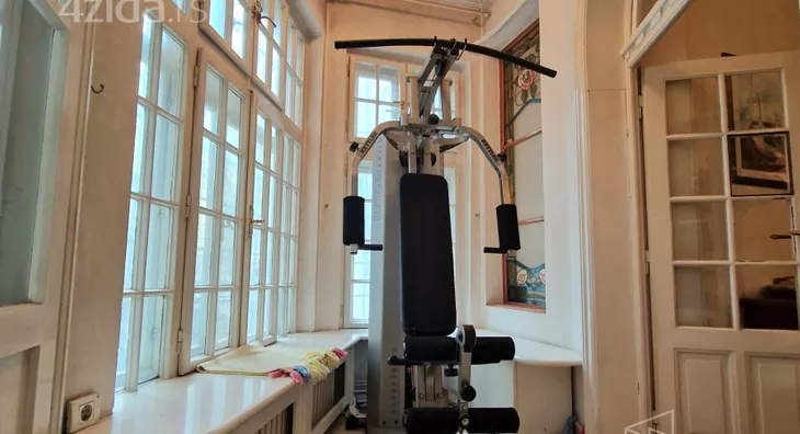 Šestosoban stan | 4zida