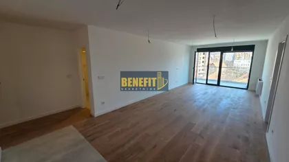 Autokomanda | 4zida.rs