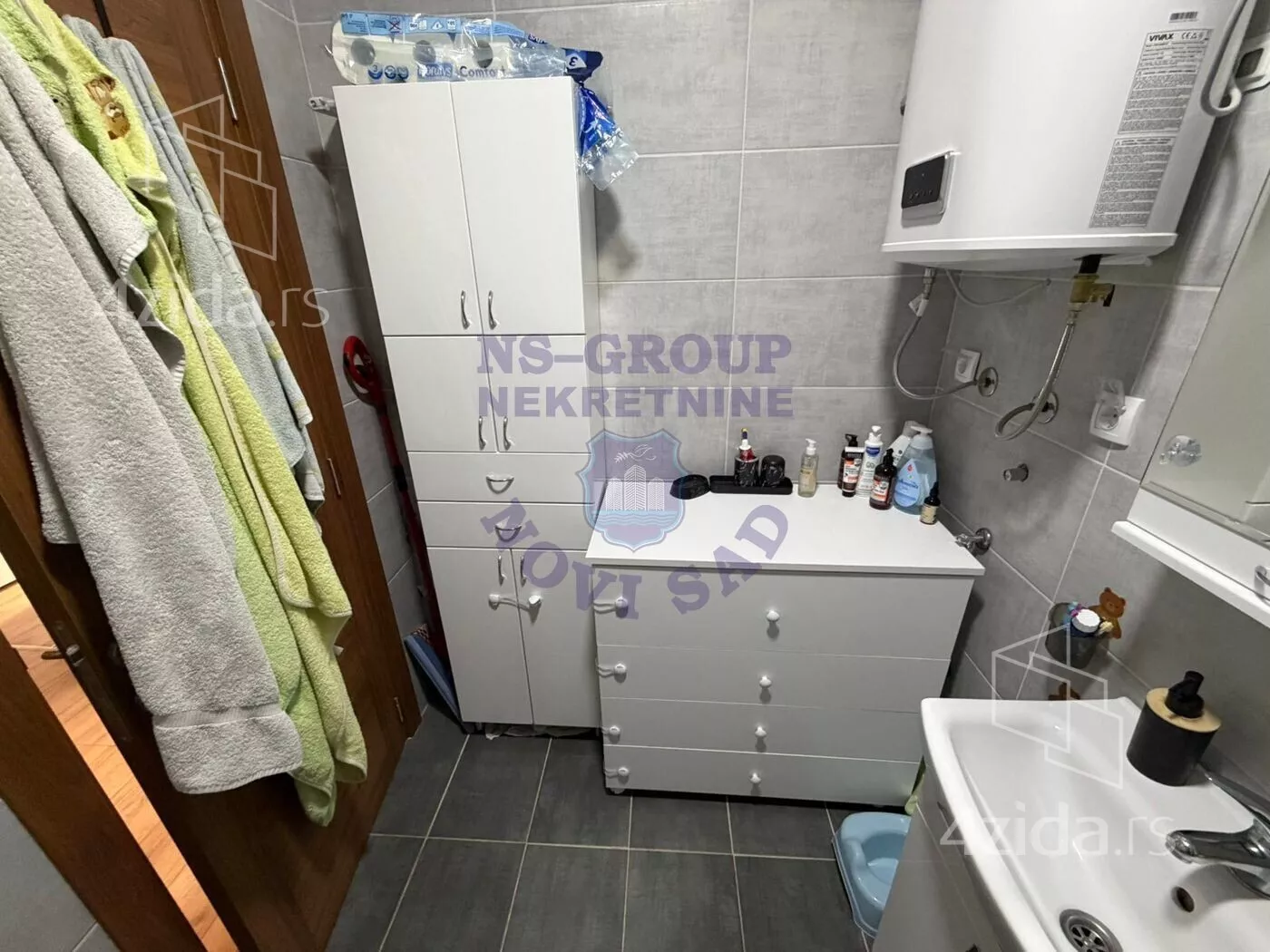 Troiposoban stan | 4zida