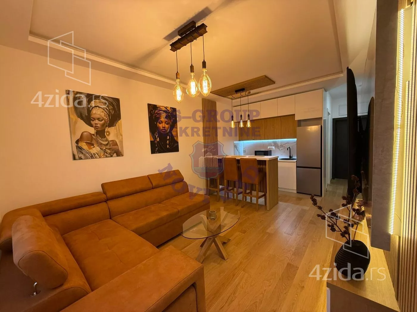 Jednoiposoban stan | 4zida