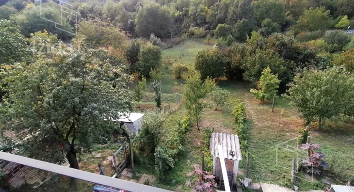 Plac | 4zida