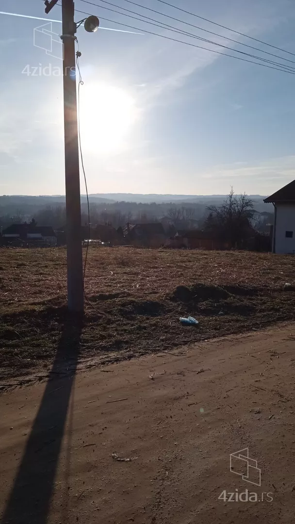 Građevinsko zemljište | 4zida