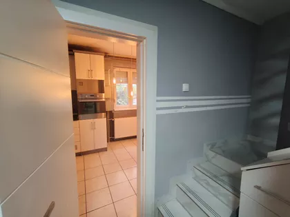 Karađorđev Trg | 4zida.rs