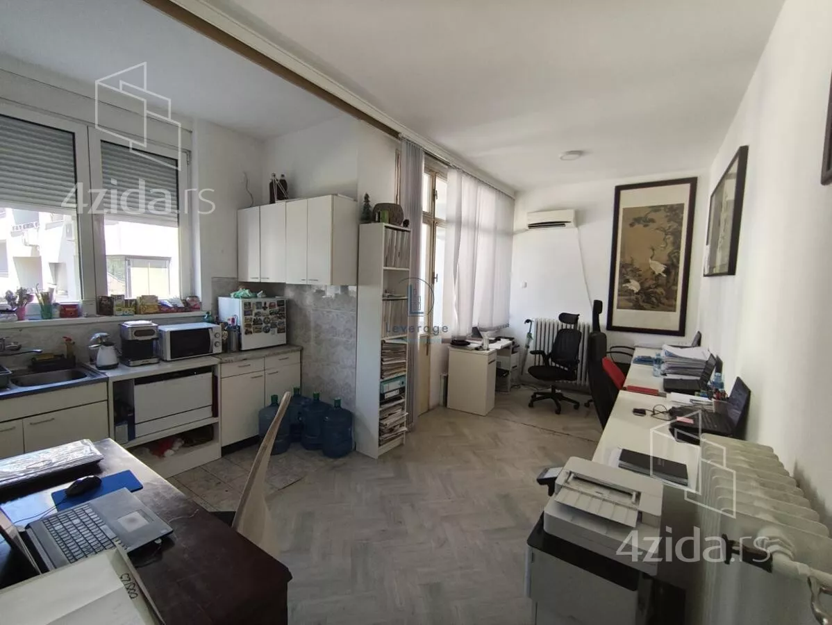 Fotografija stana 2 od 13