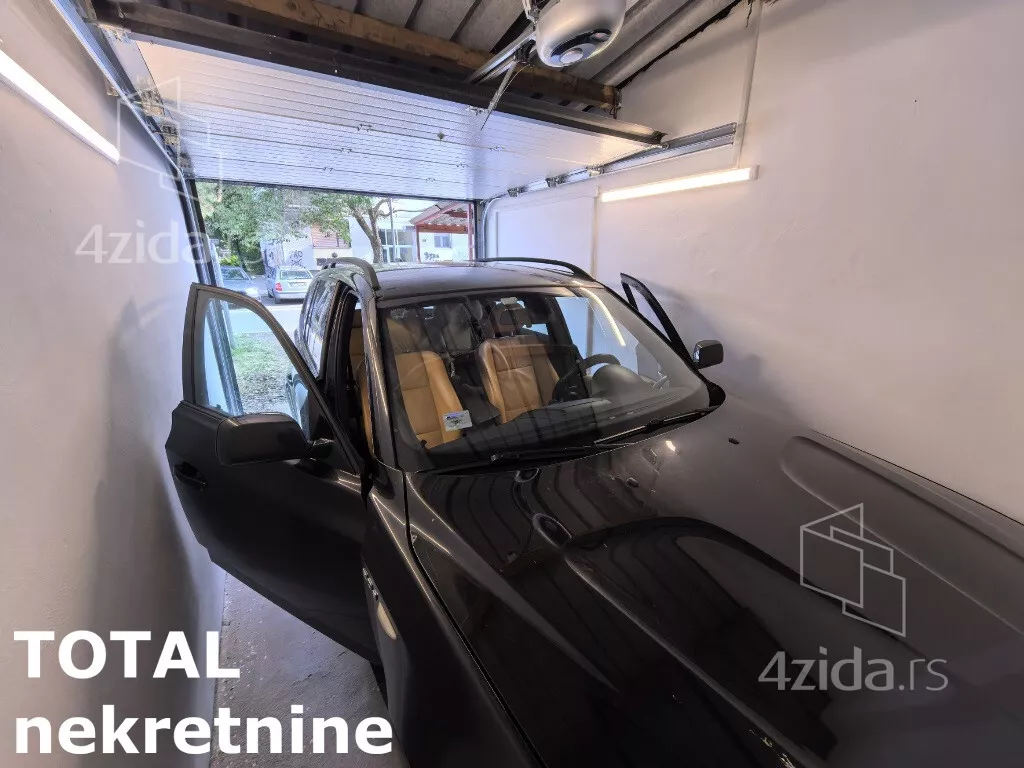 Garaža | 4zida