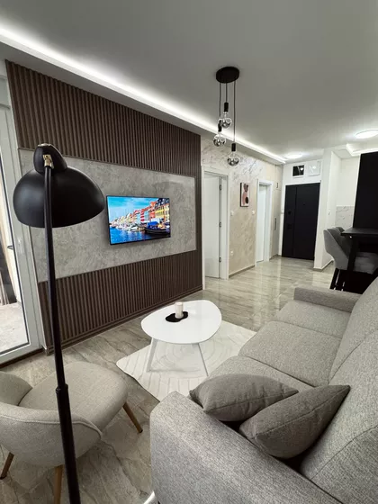 Radijalac | 4zida.rs