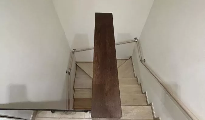 Šestosoban stan | 4zida