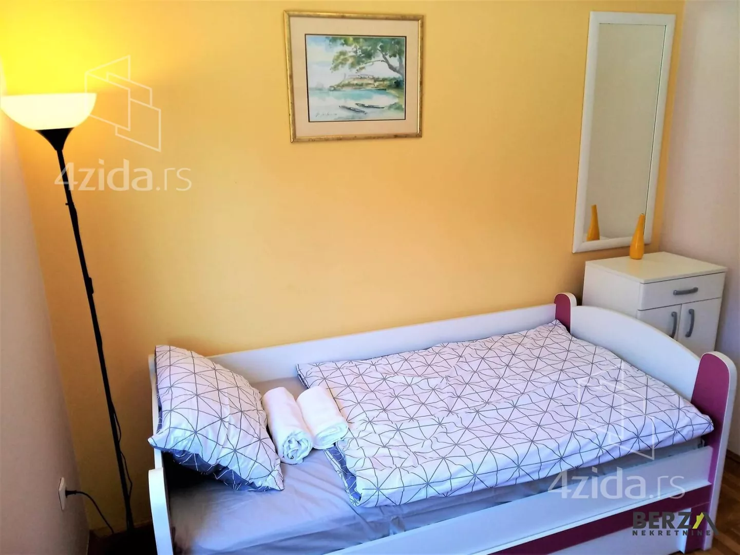 Troiposoban stan | 4zida