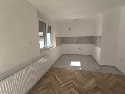 Južni Telep | 4zida.rs