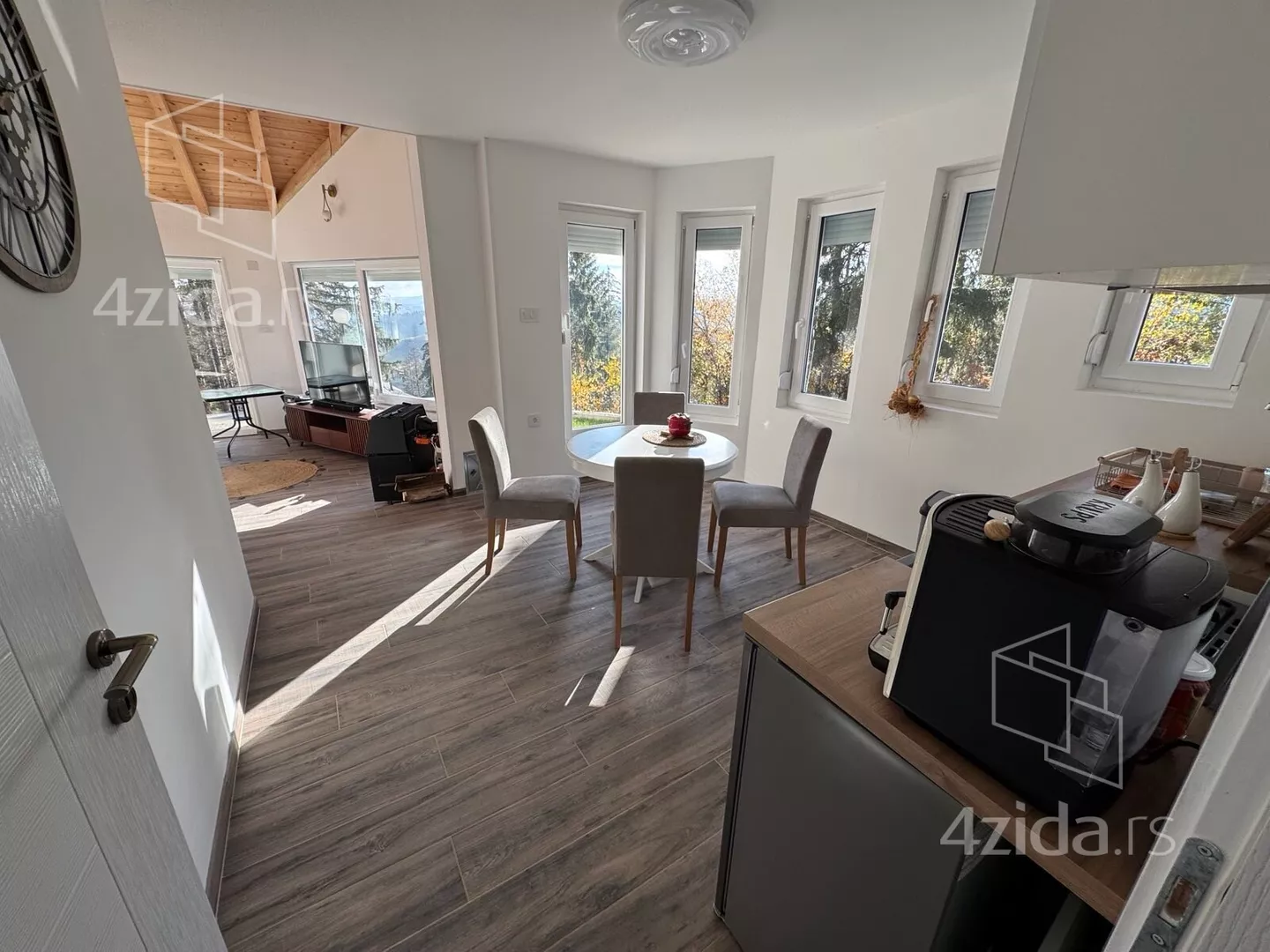 3-etažna kuća | 4zida