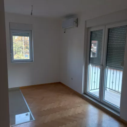 Gradske lokacije | 4zida.rs