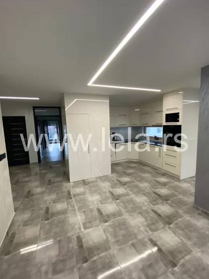 Gradske lokacije | 4zida.rs