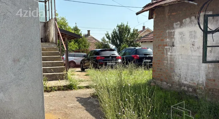 Građevinsko zemljište | 4zida