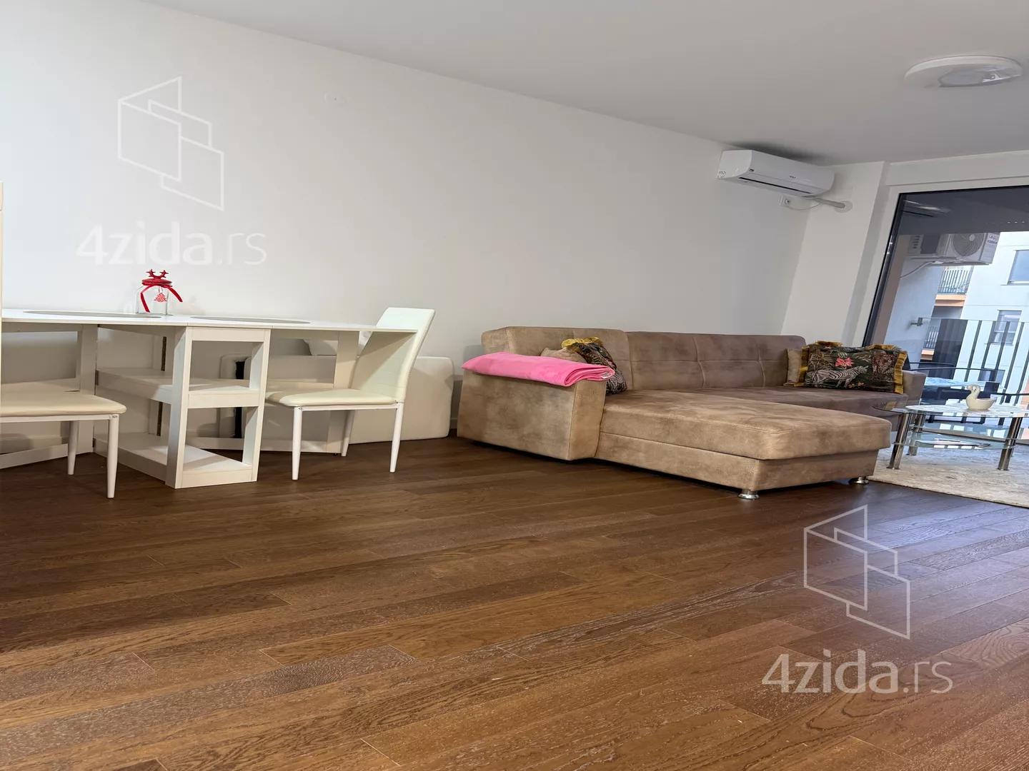 Jednosoban stan | 4zida