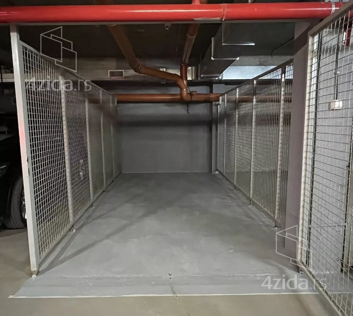 Garaža | 4zida
