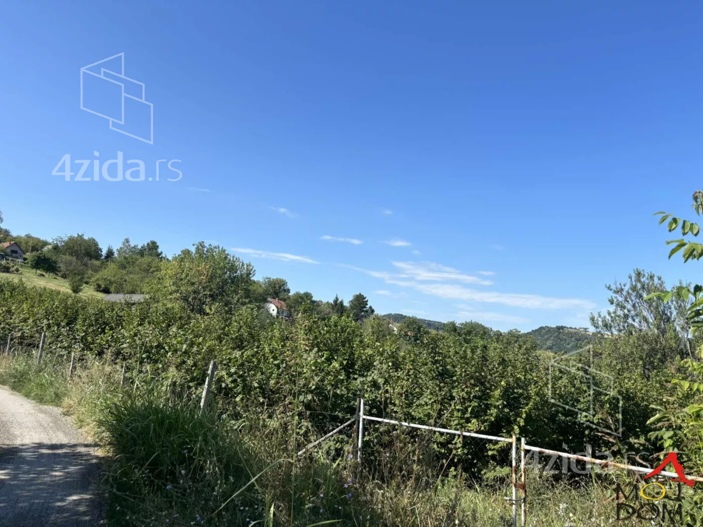 Plac | 4zida