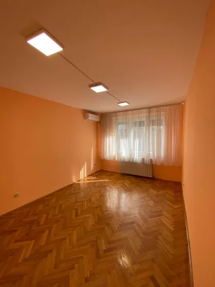 Hadži-Đerina 13 | 4zida.rs